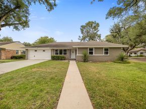 5502 Dawnridge Drive, Houston TX 77035