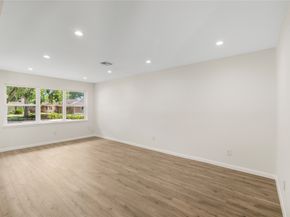 5502 Dawnridge Drive, Houston TX 77035