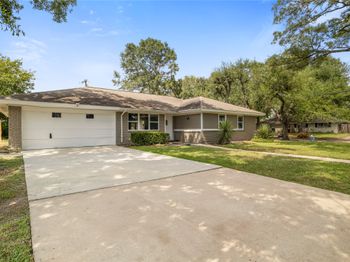 5502 Dawnridge Drive