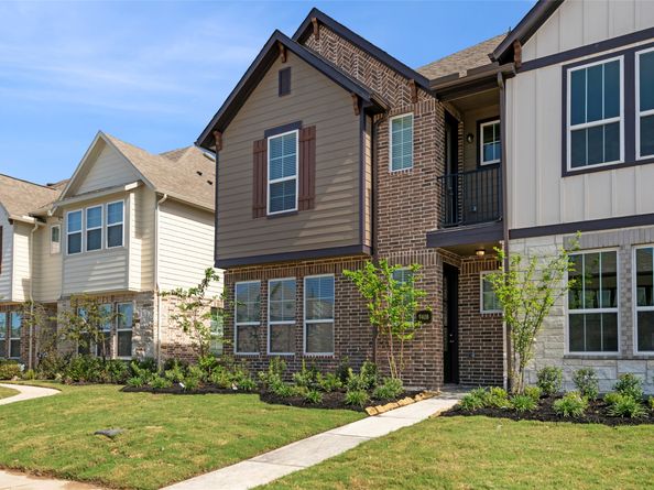 9408 Caddo Ridge Lane, Cypress TX 77433