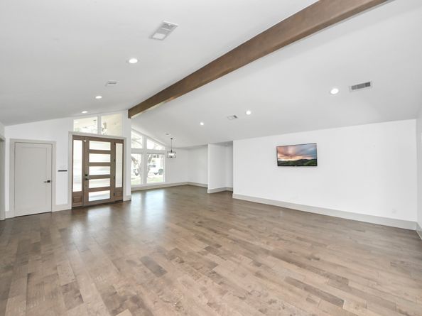 5623 Jackwood Street, Houston TX 77096