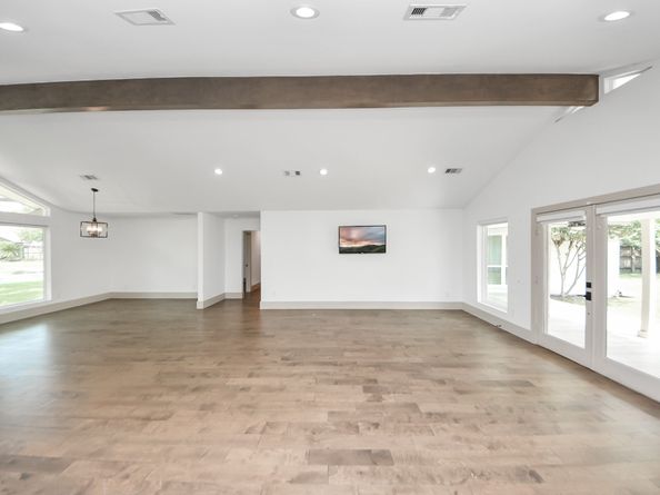 5623 Jackwood Street, Houston TX 77096