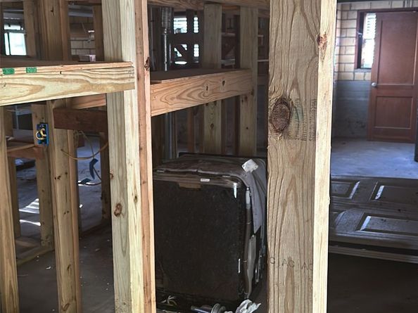 611 Mathis Street, Houston TX 77009