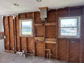 611 Mathis Street, Houston TX 77009