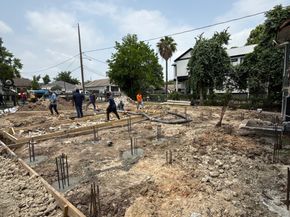 611 Mathis Street, Houston TX 77009