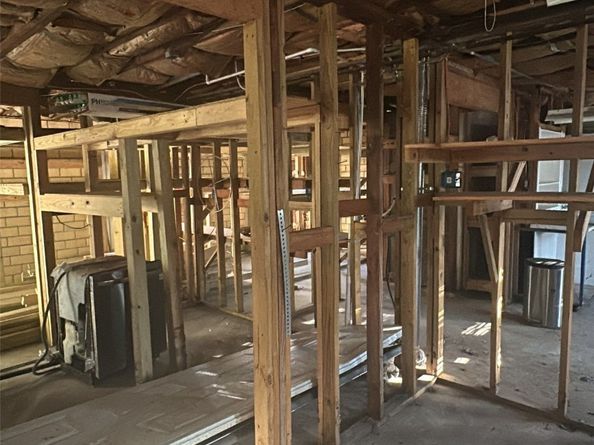 611 Mathis Street, Houston TX 77009