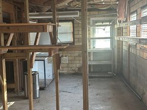 611 Mathis Street, Houston TX 77009