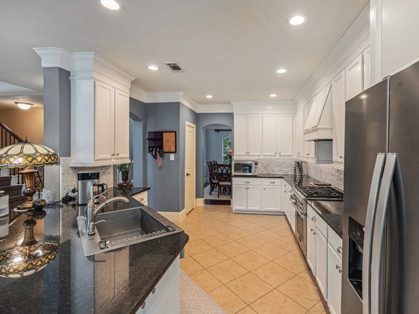 18522 Cascade Timbers Lane, Tomball TX 77377