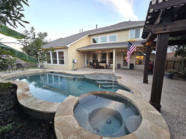 18522 Cascade Timbers Lane, Tomball TX 77377