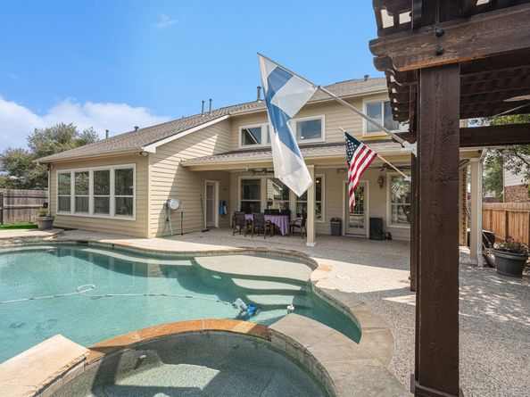 18522 Cascade Timbers Lane, Tomball TX 77377