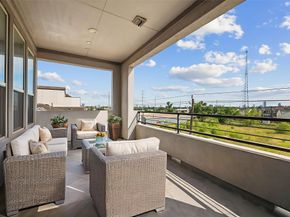 803 Algona Avenue, Houston TX 77008