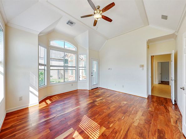 402 Bay Bridge Drive, Sugar Land TX 77478