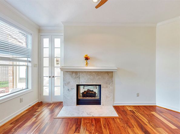 402 Bay Bridge Drive, Sugar Land TX 77478