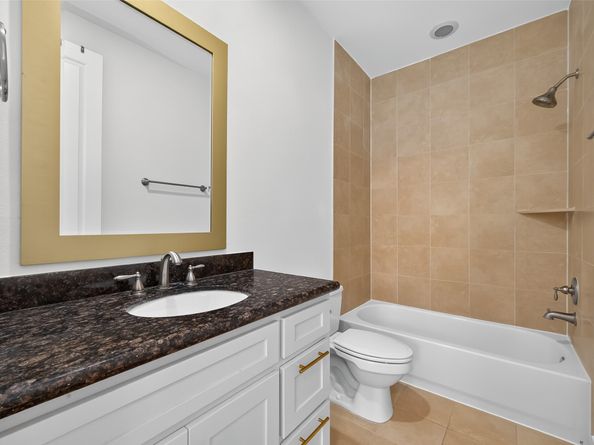 2506 Maxroy Street, Houston TX 77007