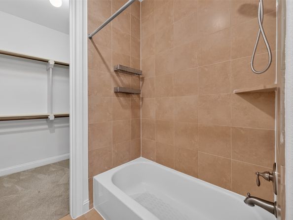 2506 Maxroy Street, Houston TX 77007