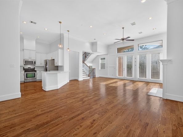 2506 Maxroy Street, Houston TX 77007
