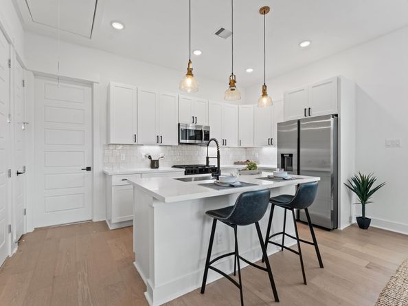 8305 Springwood Creek Lane, Houston TX 77055