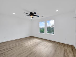 8023 Birmingham, Houston TX 77028