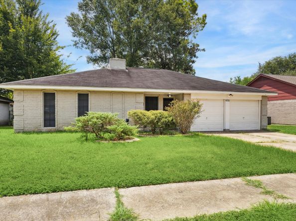 4731 Brookston Street, Houston TX 77045