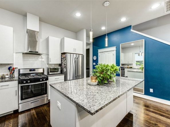 2013 Schweikhardt Street, Houston TX 77020