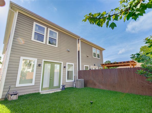 2013 Schweikhardt Street, Houston TX 77020