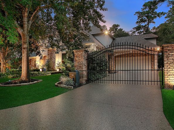 2 Peony Springs Court, The Woodlands TX 77382