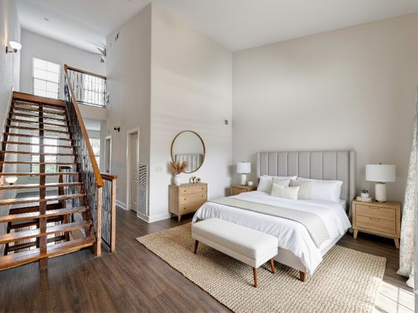 1602 Elgin Street 13, Houston TX 77004