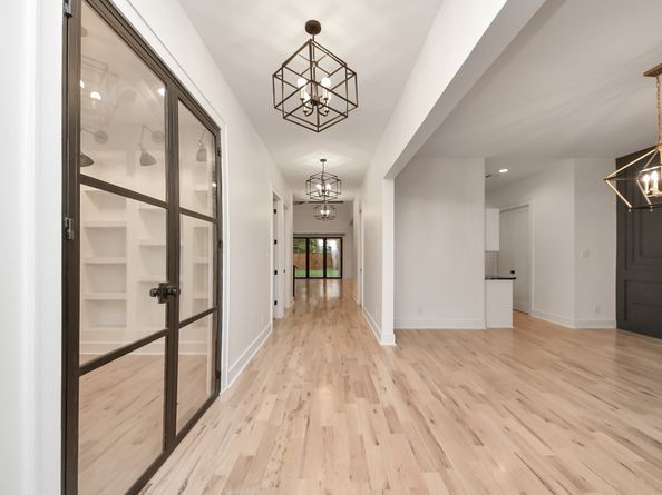 3305 Rochdale Street, Houston TX 77025