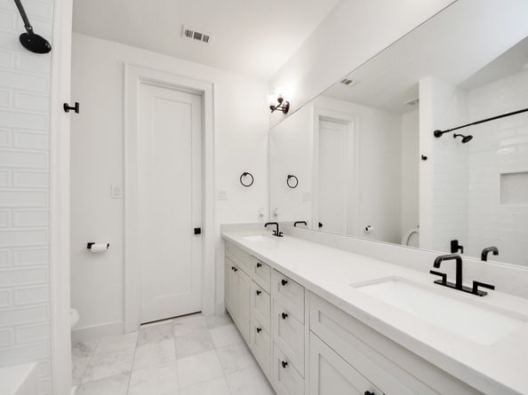 3305 Rochdale Street, Houston TX 77025