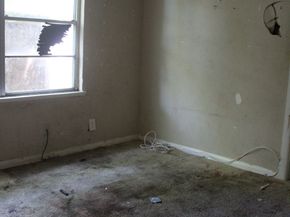 4813 Angleton Street, Houston TX 77033