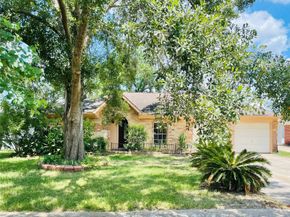 5822 Par Four Drive, Houston TX 77088