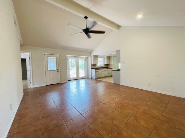 5822 Par Four Drive, Houston TX 77088