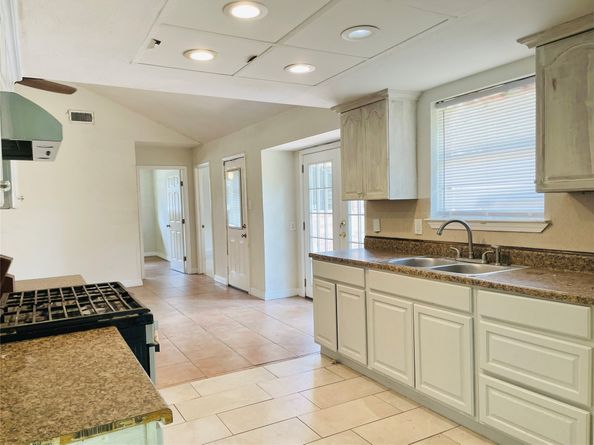 5822 Par Four Drive, Houston TX 77088