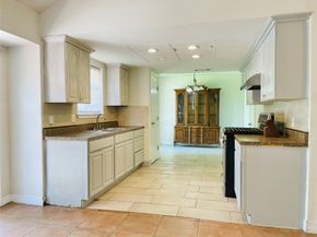5822 Par Four Drive, Houston TX 77088