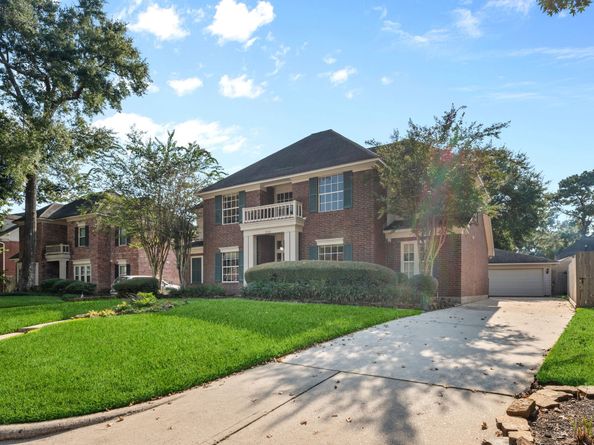 3307 Greenwood Glen Drive, Kingwood TX 77345