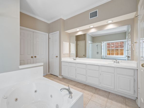 3307 Greenwood Glen Drive, Kingwood TX 77345