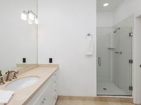 33 River Hollow Lane, Houston TX 77027