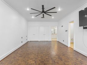 33 River Hollow Lane, Houston TX 77027