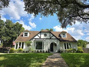 1507 Village Green Court, Houston TX 77077