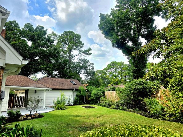 1507 Village Green Court, Houston TX 77077