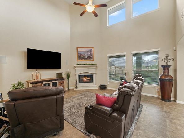 529 Water Street, Webster TX 77598