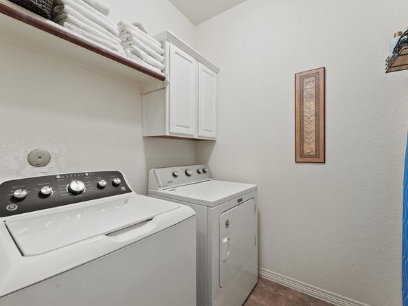 529 Water Street, Webster TX 77598