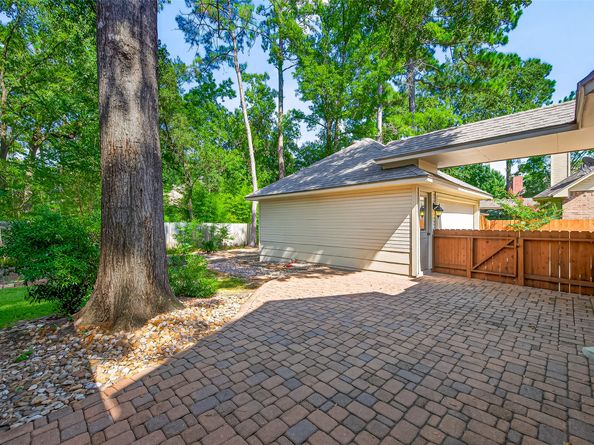 151 W Coldbrook Circle, Spring TX 77381