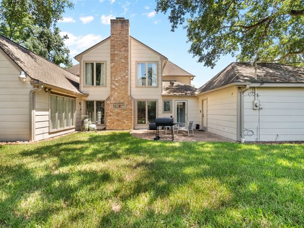5510 Pine Arbor Drive, Houston TX 77066