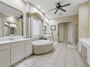 11723 Gallant Ridge Lane, Houston TX 77082