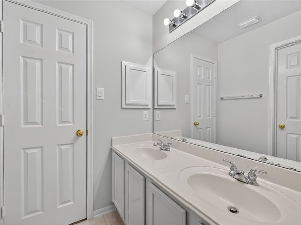 7218 Tessa Lakes, Sugar Land TX 77479