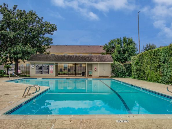 8801 Hammerly Boulevard 1702, Houston TX 77080
