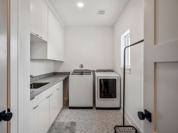 4991 Dumfries Drive, Houston TX 77096