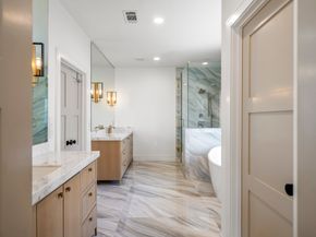 4991 Dumfries Drive, Houston TX 77096