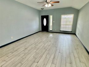 6610 Pine Tree Spring, Houston TX 77049
